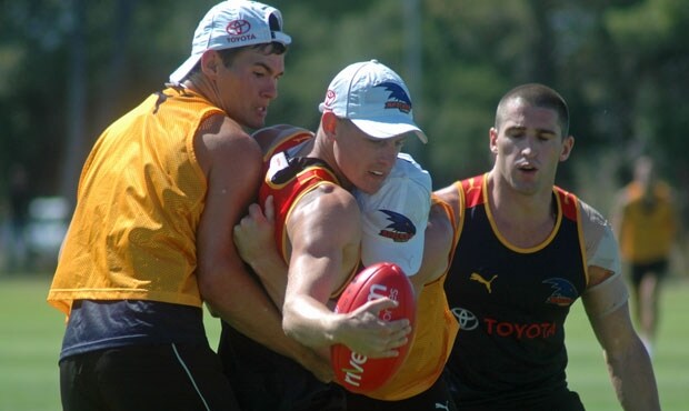 PS_Mackay_tackle_620x370_620X370.jpg